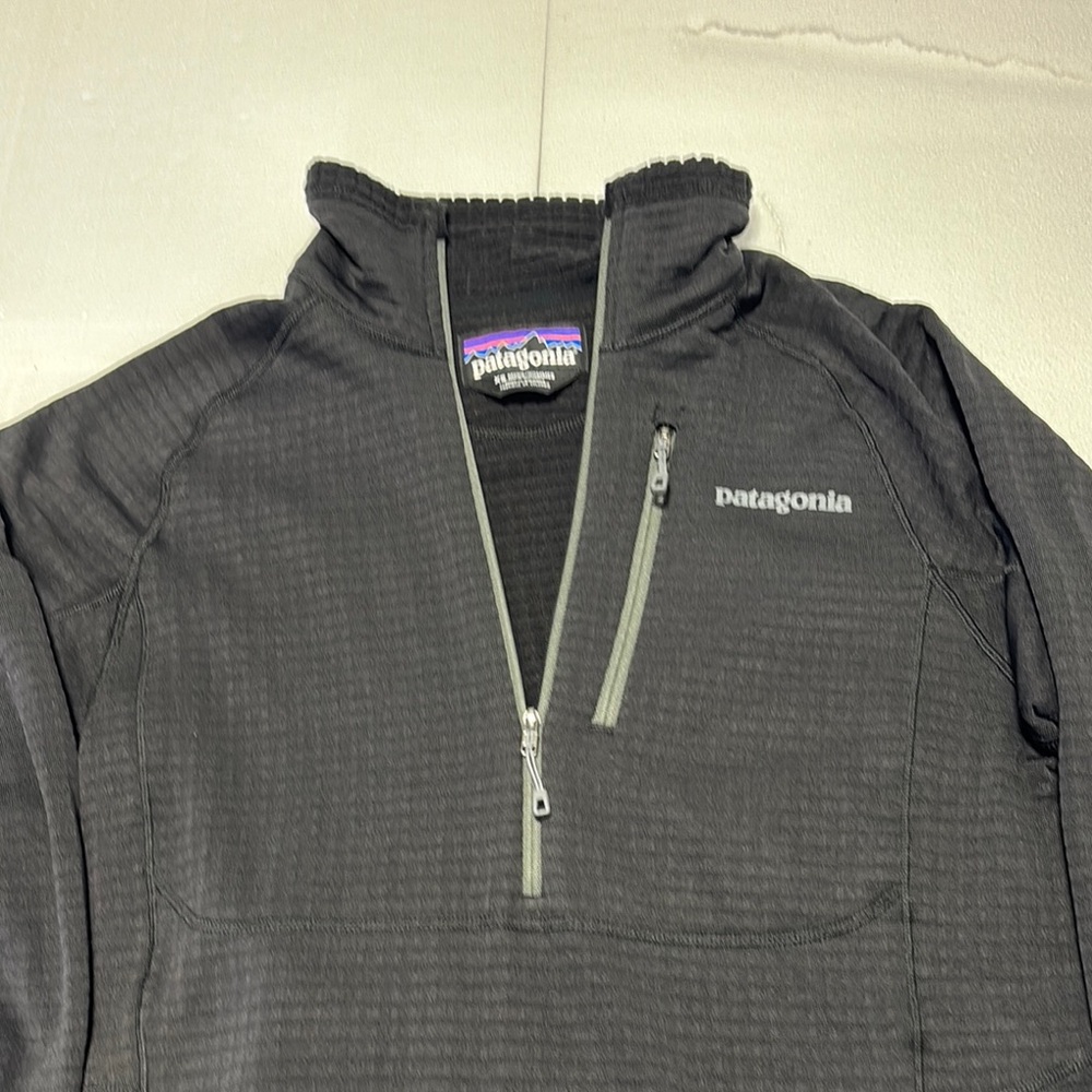 Patagonia Black Quarter-Zip Pullover
